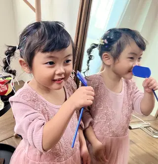 ヘアアレンジ キッズ un par unの眉毛・アイブロウイメージ