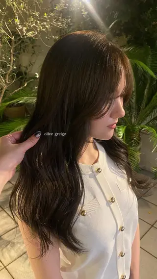 カラー fifth elima.yuanのヘアスタイル