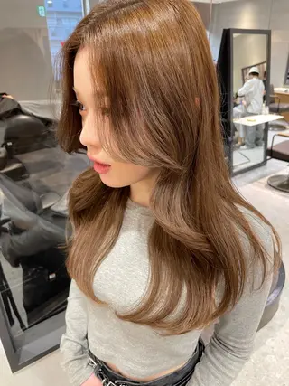 ロング 🌟透明感カラー× 小顔カット いっせいのヘアスタイル