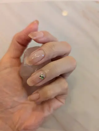 ネイル ヌーディジュエリー ネイルサロンのネイルデザイン