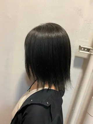 ミディアム カラー 🫧✨️‪榎宮秀 透明感 ハイトーンのヘアスタイル