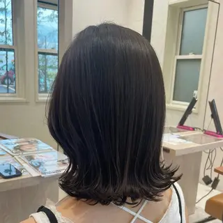ミディアム カラー 大人可愛いhair 🐾🩵HANAのヘアスタイル
