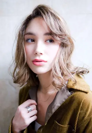 ミディアム お気に入り数2.3万 🏆SHO🏆のヘアスタイル