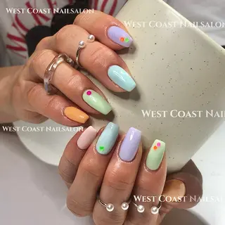 ネイル リボン、ガーリー パーツ放題専門店のネイルデザイン