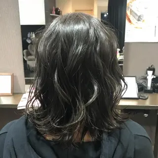 ミディアム カラー pep natsumiのヘアスタイル