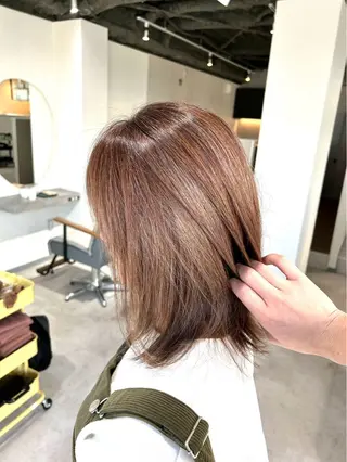 セミロング カラー 脱白髪染め❕白髪 ぼかし特化🌟ヨコタのヘアスタイル