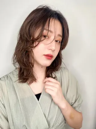 ロング カラー パーマ 似合わせ✨透明感🫧 佐藤優斗のヘアスタイル