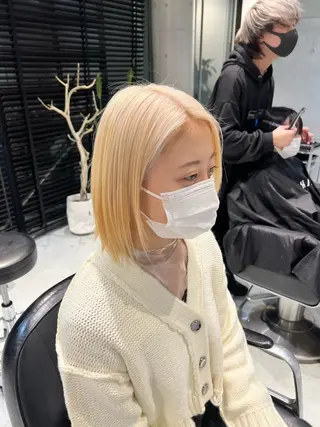 ミディアム カラー 赤みゼロ/透明感 カラー🌿KANTAのヘアスタイル