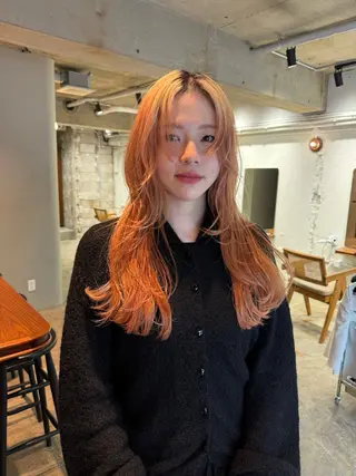 ロング ere 代々木公園所属・みほ/ニュアンス/ モード/艶カラーのヘアスタイル