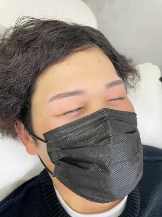 メンズ アイブロウ アイブロウサロン 🫧AMIの眉毛・アイブロウイメージ