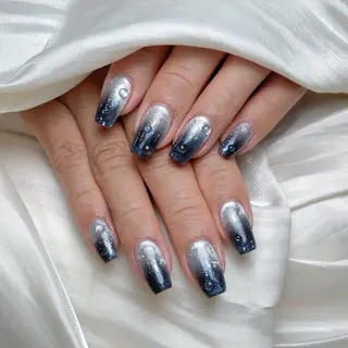 ネイル Maggie Nail🦩のネイルデザイン