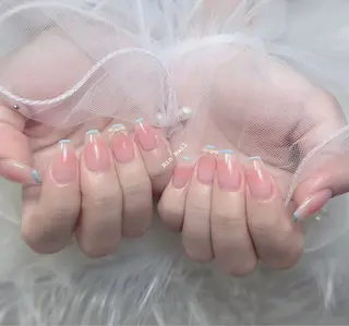 ネイル Hin Nailsのネイルデザイン