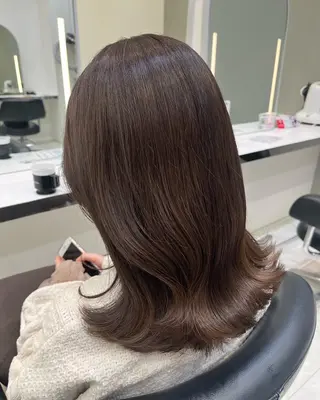 セミロング 🩶米澤 美月🩶のヘアスタイル