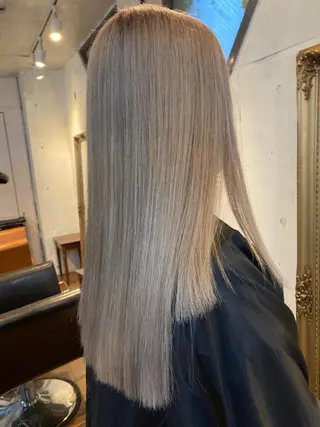 ロング カラー マエダ　カズエ🫶 coronahairのヘアスタイル