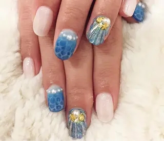 ネイル 東 千夏のネイルデザイン