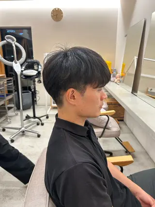 メンズ TEMIL HAIR 彩弥のヘアスタイル