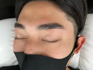 メンズ アイブロウリスト SHOYA🫧表参道の眉毛・アイブロウイメージ