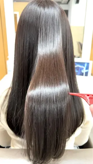 ロング 透明感カラー ゆうだいのヘアスタイル