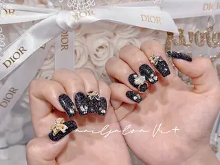 ネイル ✨Nailsalon Vi+✨のネイルデザイン