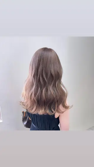 ミディアム カラー パーマ ヘアアレンジ メンズ キッズ ネイル マツエク・マツパ 切りっぱなしヘアボブ ミディアムヘアRYOのヘアスタイル
