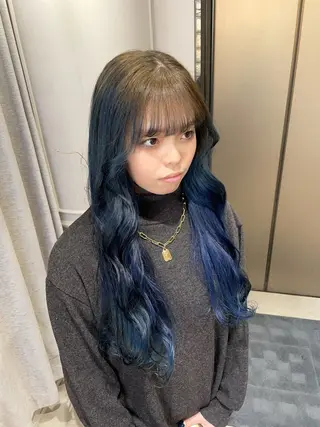 ロング カラー ayano / 透明感・くすみカラーのヘアスタイル