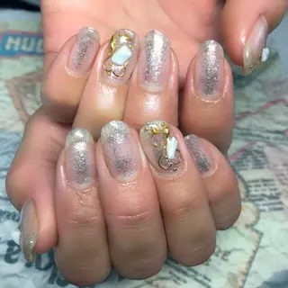 ネイル YÜA NAILのネイルデザイン
