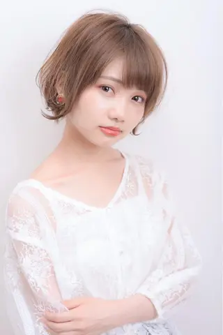 ミディアム カラー 【公式】amble luxe池袋東口🩷のヘアスタイル