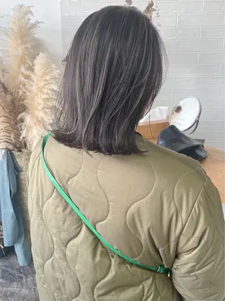 カラー 西浦 たくみのヘアスタイル