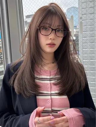 セミロング SHOUHEI .のヘアスタイル