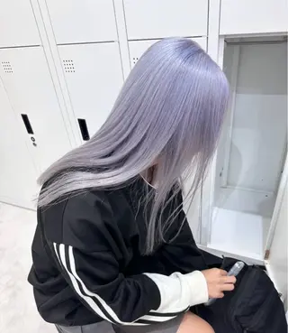 カラー 漆畑 莉奈のヘアスタイル