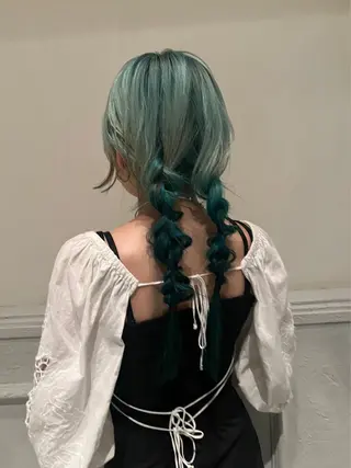 カラー レイヤー特化✨️ 𝑨𝒀𝑨𝑻𝑶のヘアスタイル