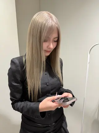 カラー 檜 果歩のヘアスタイル