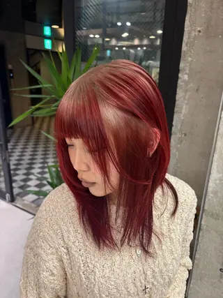 セミロング カラー KAEDE🌺Wカ ラー/ホワイトカラーのヘアスタイル
