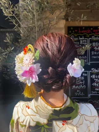 ロング ヘアアレンジ Aya　ブリーチなし 🌱　ダブルカラーのヘアスタイル