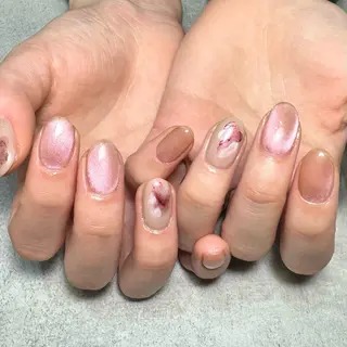 ネイル MERKABA／ 坂本のネイルデザイン