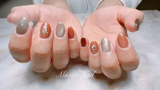 ネイル 市川 麻衣子のネイルデザイン