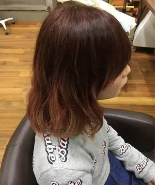 ミディアム カラー 東條 克義のヘアスタイル