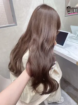 ロング カラー yui🎀ブリーチ なしベージュ／博多のヘアスタイル
