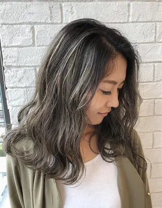 セミロング カラー ノンダメージ髪質改善 カラー💎/KURAのヘアスタイル