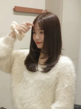 セミロング カラー hiide sisiのヘアスタイル