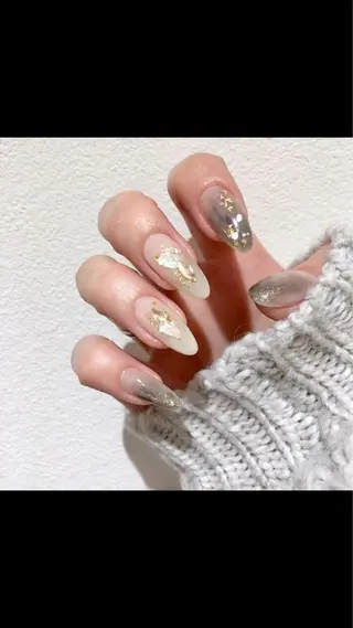 ネイル repos~ルポ~所属・里見 麗のネイルデザイン