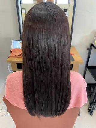 ロング あやめ【顔まわり/レ イヤー/柔らかカラ】のヘアスタイル