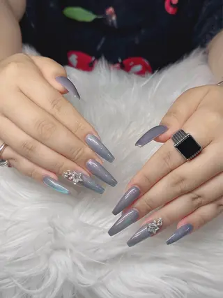 ネイル Lee Nailsのネイルデザイン