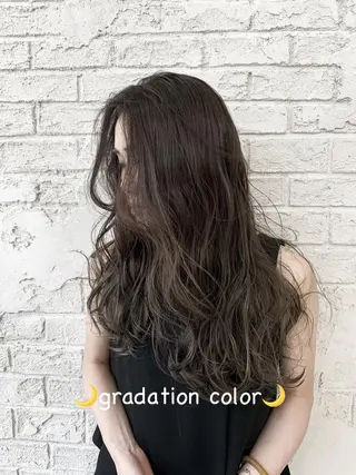 ロング カラー ハイライトカラー＆ ダブルカラー　田口のヘアスタイル