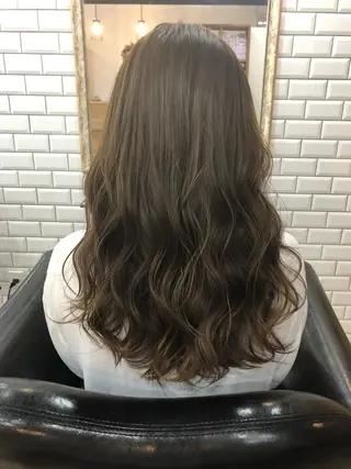 ロング 橋本 敬介のヘアスタイル
