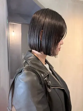 ショート マツイ モモノのヘアスタイル