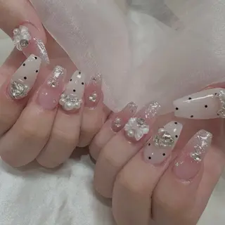 ネイル Lee Nailsのネイルデザイン