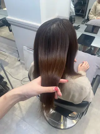 ミディアム sara/レイヤー /カラー【東日本橋】のヘアスタイル