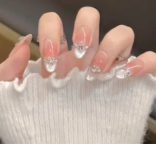 ネイル MoonNail ユリ🌸のネイルデザイン