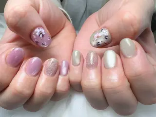 ネイル 吉田 絵理のネイルデザイン